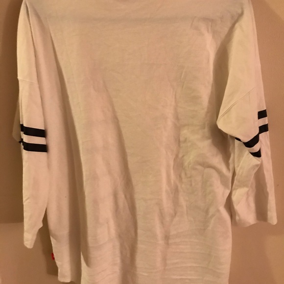 Nike woman’s just do it shirt - Picture 5 of 5